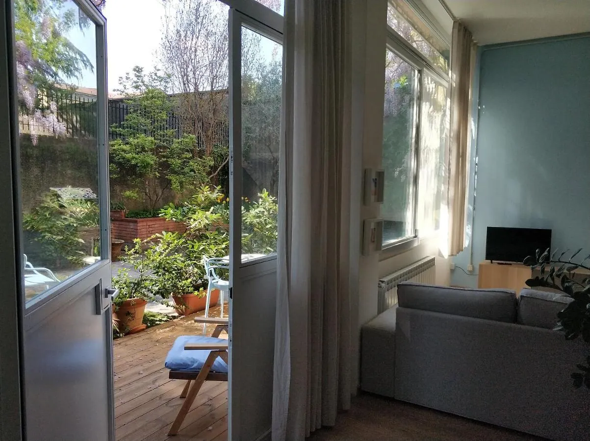 Ferienwohnung Loft Sottolalbero Mailand Apartment