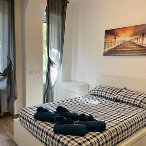 Housitalia Apartment