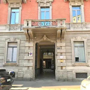 Casa Cairoli Apartment